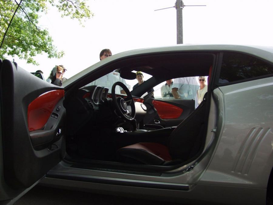  Chevrolet Camaro SS 2008 года  (фото 7 из 10)